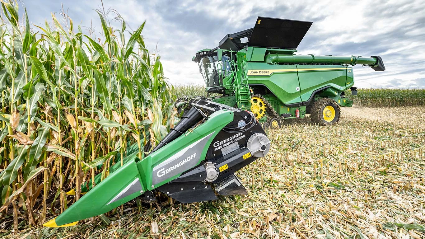 Θεριζοαλωνιστική X9 στον αγρό