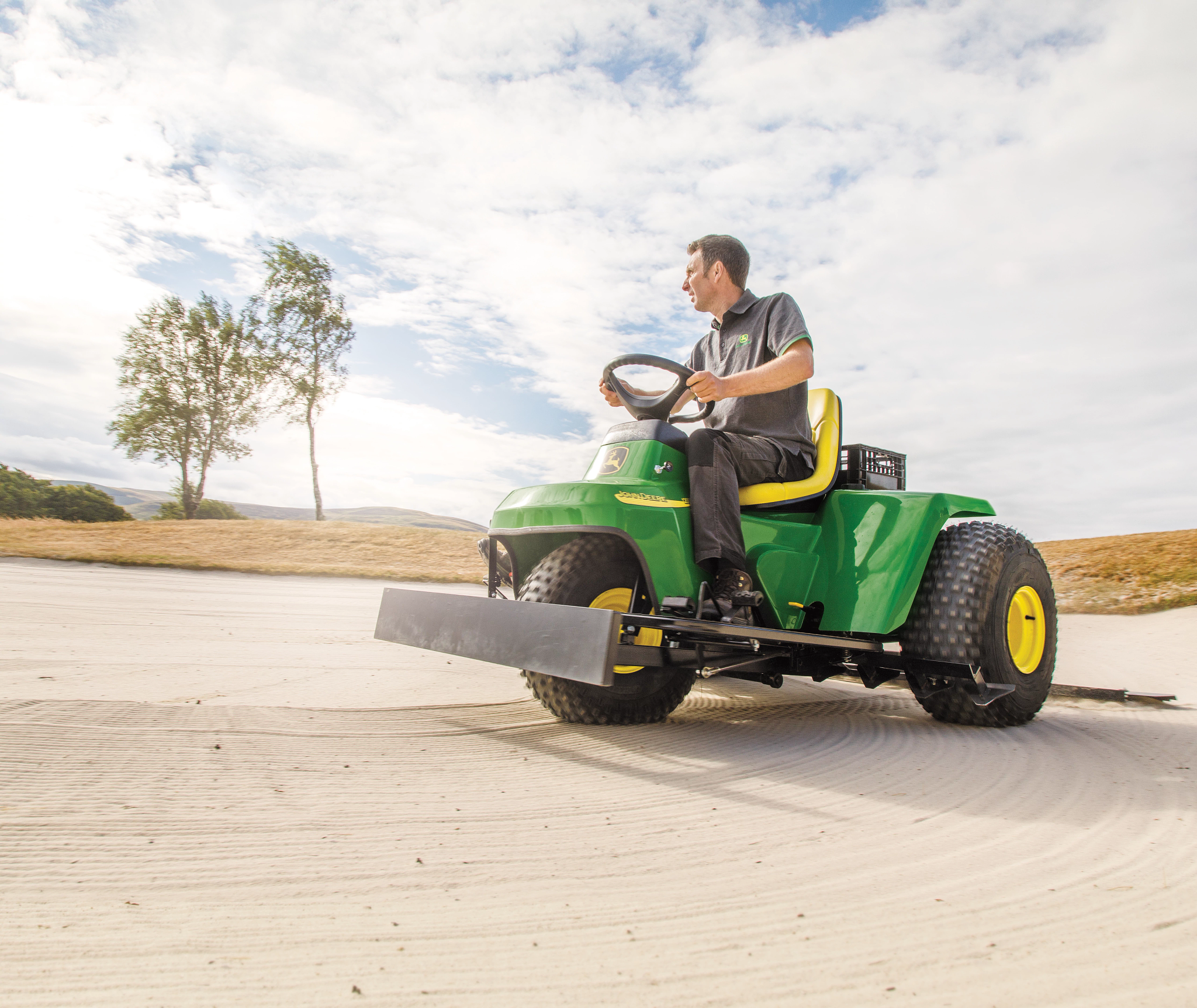 Αγρός, 1200A, αθόρυβο και άνετο, τσουγκράνα γηπέδου γκολφ