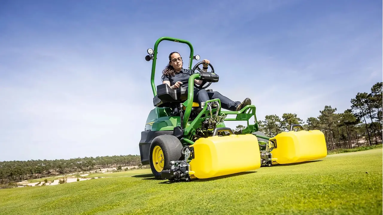 John Deere 2775 E-Cut Electric