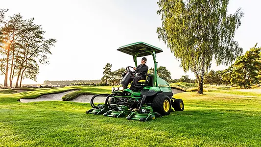 Χλοοκοπτικό περιμέτρου και δύσκολων ζωνών John Deere