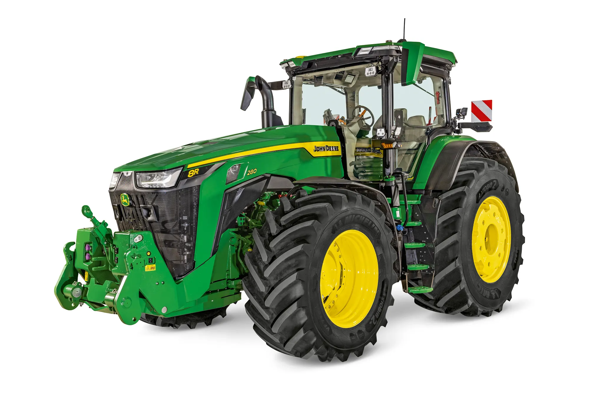 Τρακτέρ John Deere απομονωμένα σε λευκό φόντο, πράσινο και κίτρινο αγροτικό τρακτέρ με μεγάλα πίσω ελαστικά