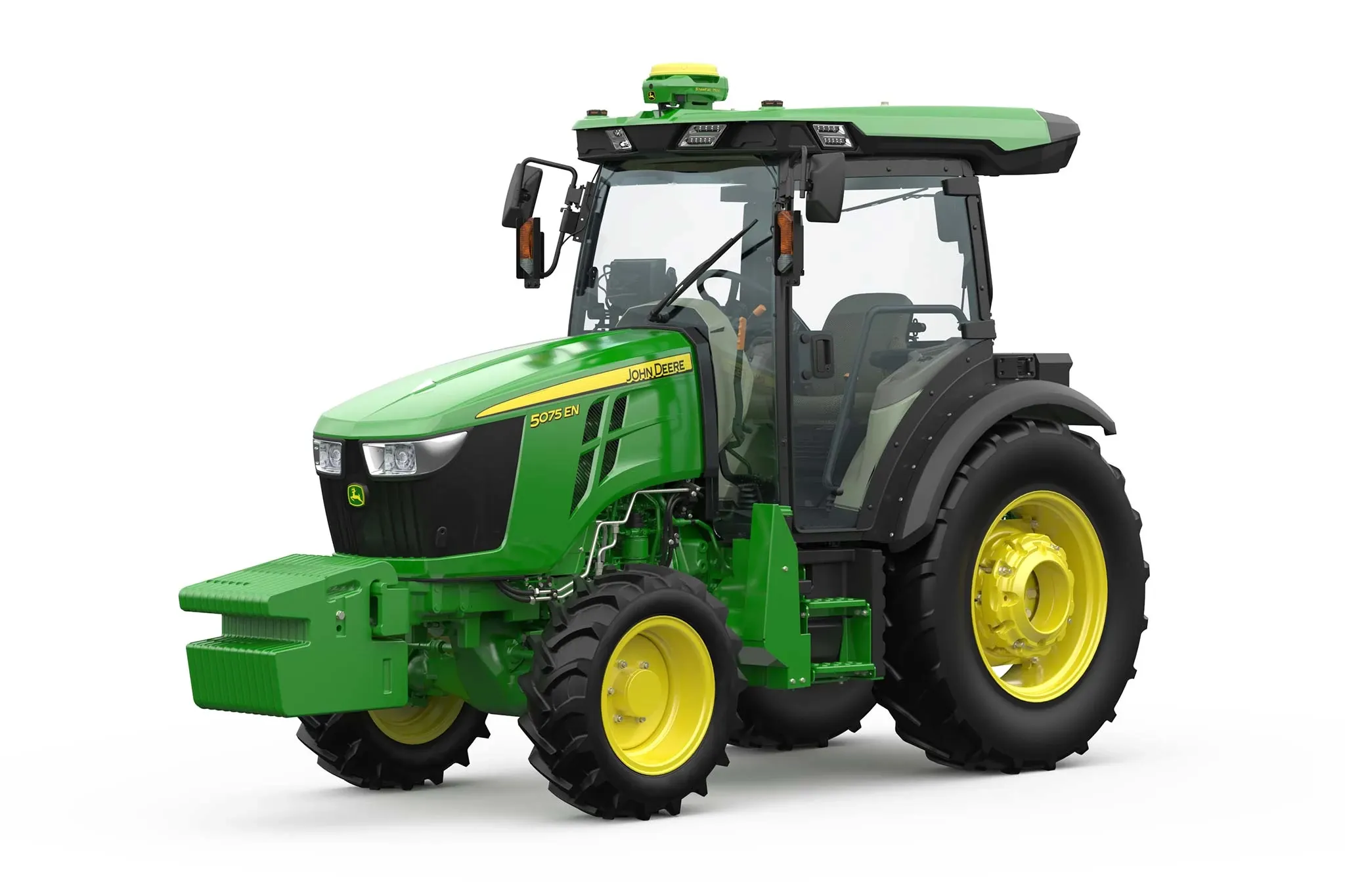 Τρακτέρ στενού τύπου John Deere 5075EN με κλειστή καμπίνα, σε λευκό φόντο, με μπροστινή δεξιά γωνία και συμπαγή γεωργική σχεδίαση.